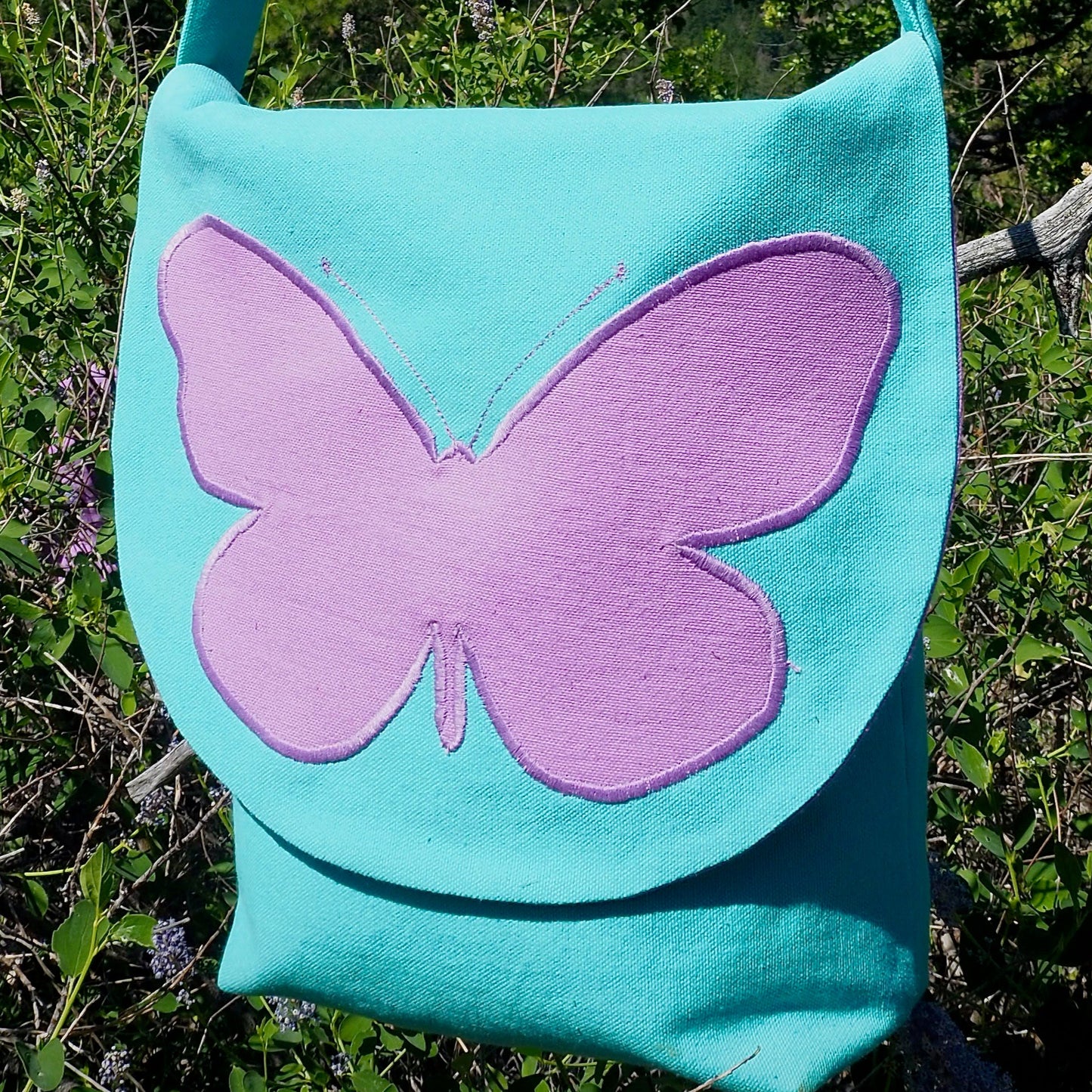 Shoulder Bag With Applique in Aqua