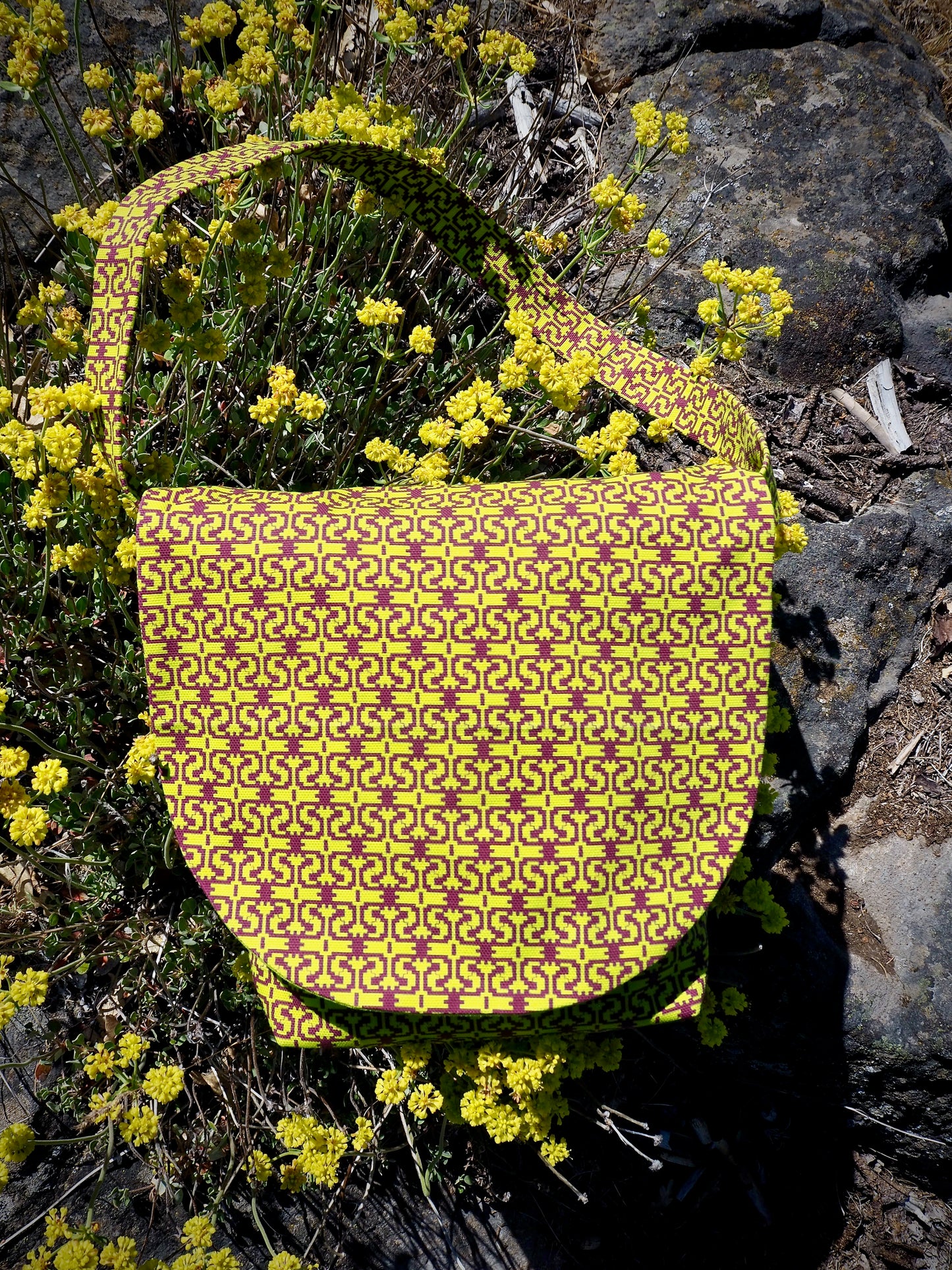 Shoulder bag in Snow Crystal Print